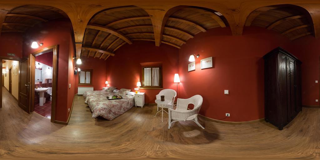 Ekolanda Guest House Esnoz Rom bilde